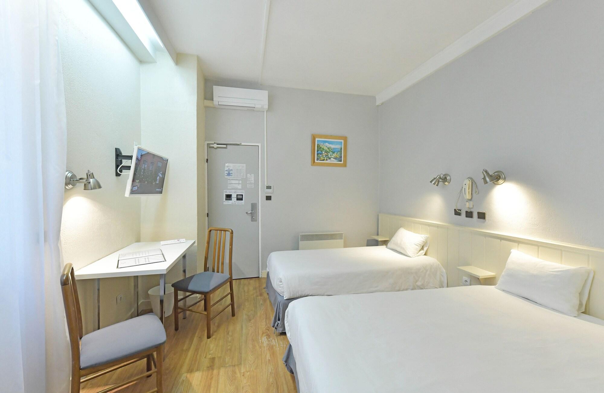 קלרמונט-פרנד Hotel Saint Andre Gare Sncf מראה חיצוני תמונה