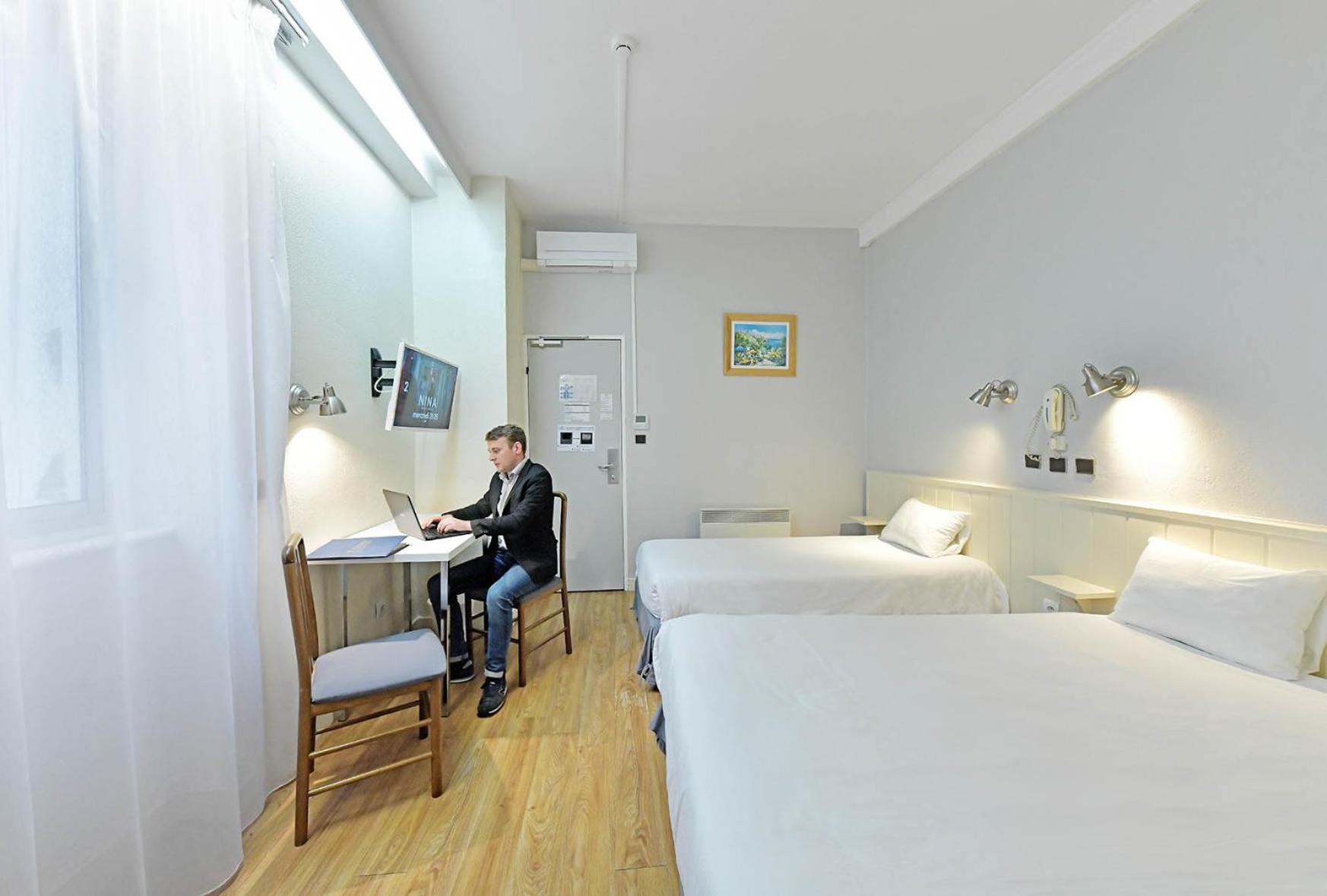 קלרמונט-פרנד Hotel Saint Andre Gare Sncf מראה חיצוני תמונה